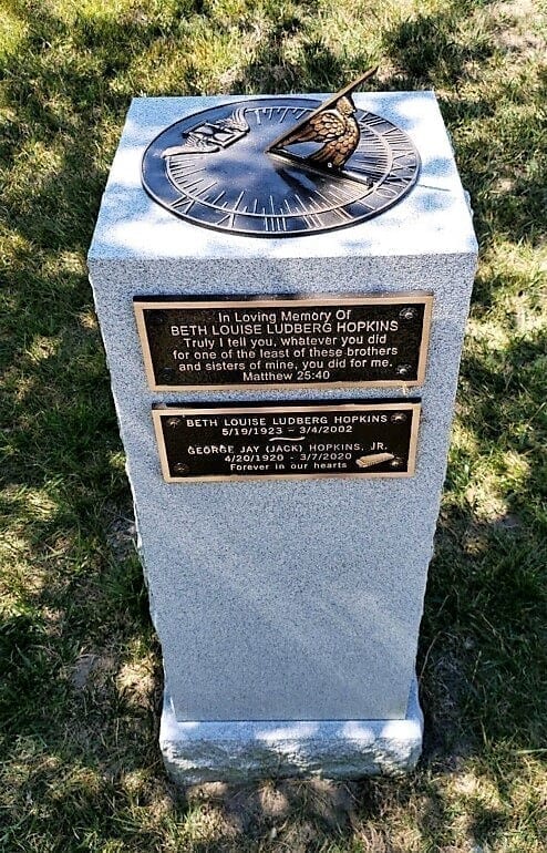 Granite sundial dedication memorial